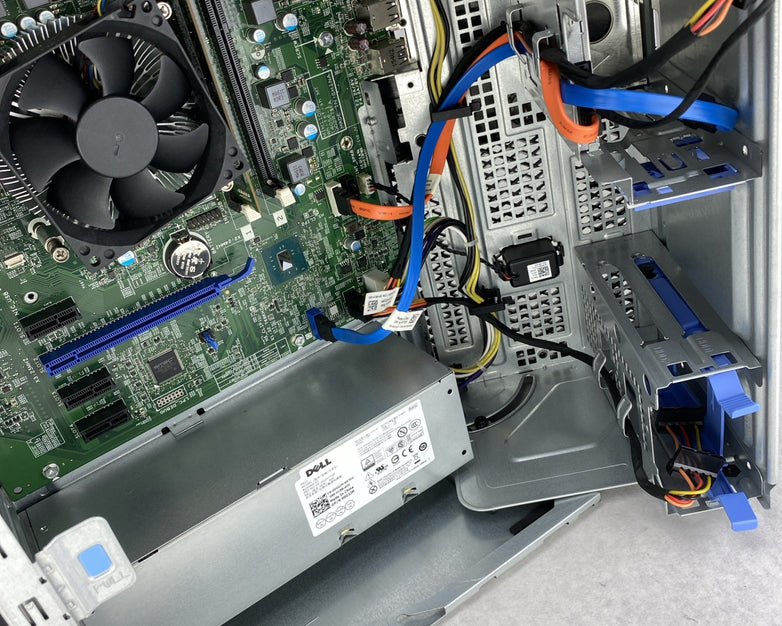 Dell OptiPlex 3040 MT Intel Core i5-6500 3.20GHz 1x8GB RAM DVDRW No HDD No OS
