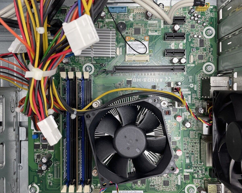 HP P7-1126 MT AMD A8-3800 2.4GHz 6GB RAM No HDD No OS