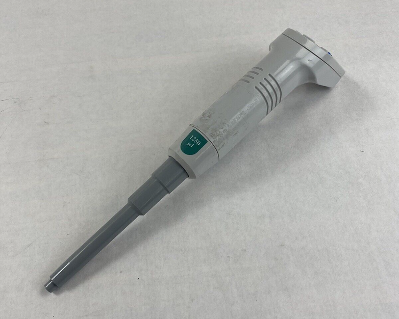 Thermo Scientific Matrix 1250 μL Single Channel Digital Pipette Tested
