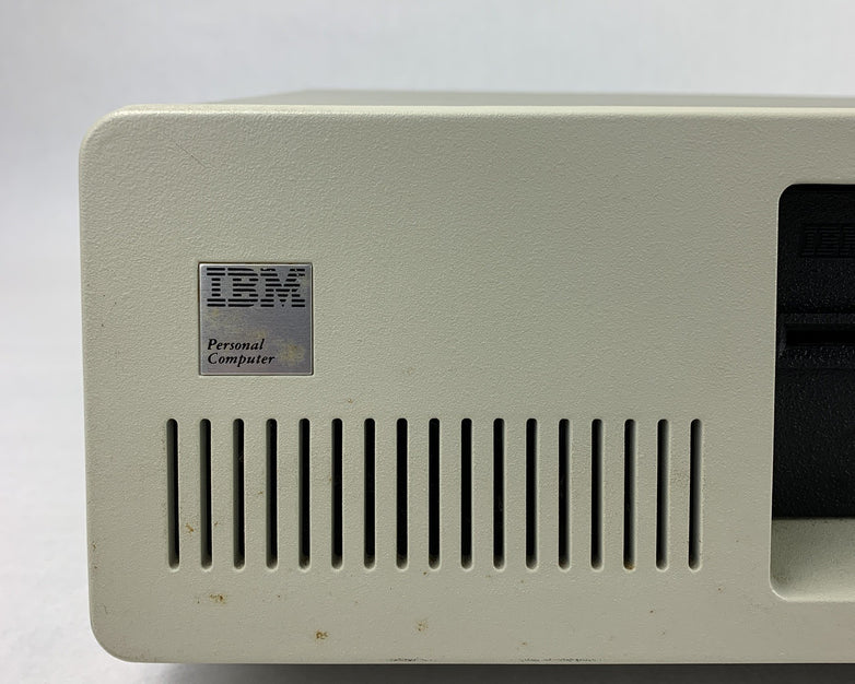 IBM 5150 Personal Computer Desktop Computer Boots to Parity Check 1 No HDD No OS