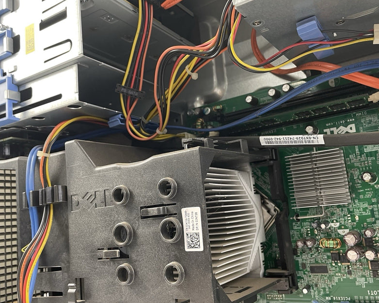 Dell Optiplex 360 MT Intel Core 2 Duo E7400 2.8 GHz 2 GB RAM No HDD No OS