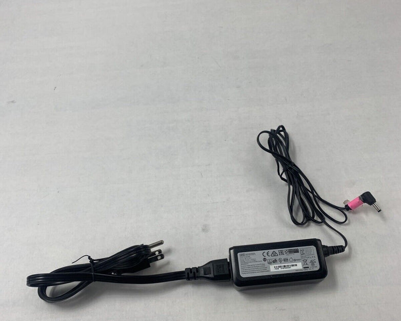 Lot of 5 APD DA-40A19 Power Supply 19V with Power Supply