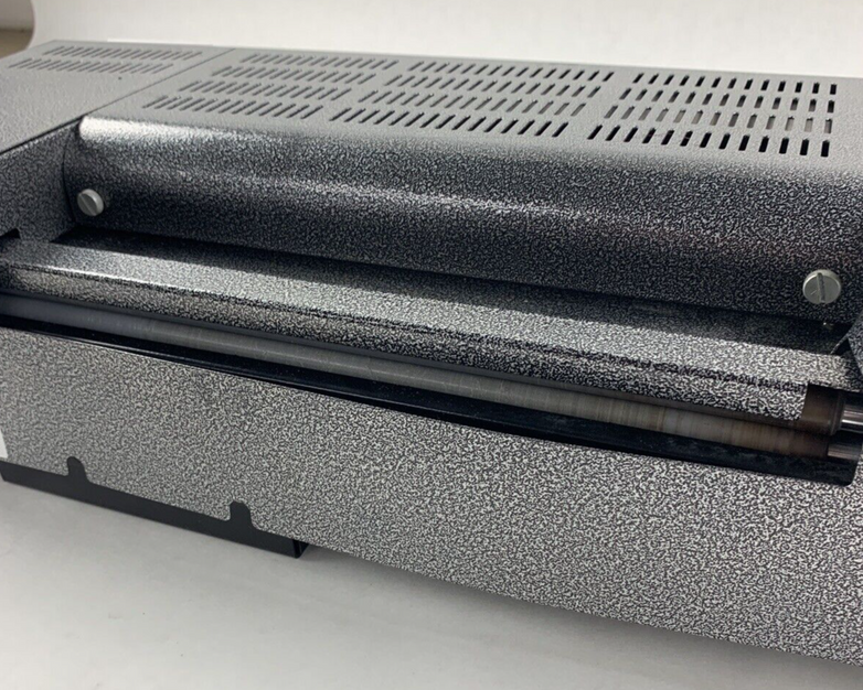 James Burn SpeedyLam 330R10 High Speed Pouch Laminator Powers, Heats, Bad Screen