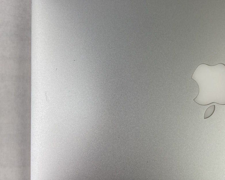 Apple MacBook Air A1465 2015 11" 1.6Ghz i5 4GB RAM 120GB SSD os11.7.1 706 Cycles