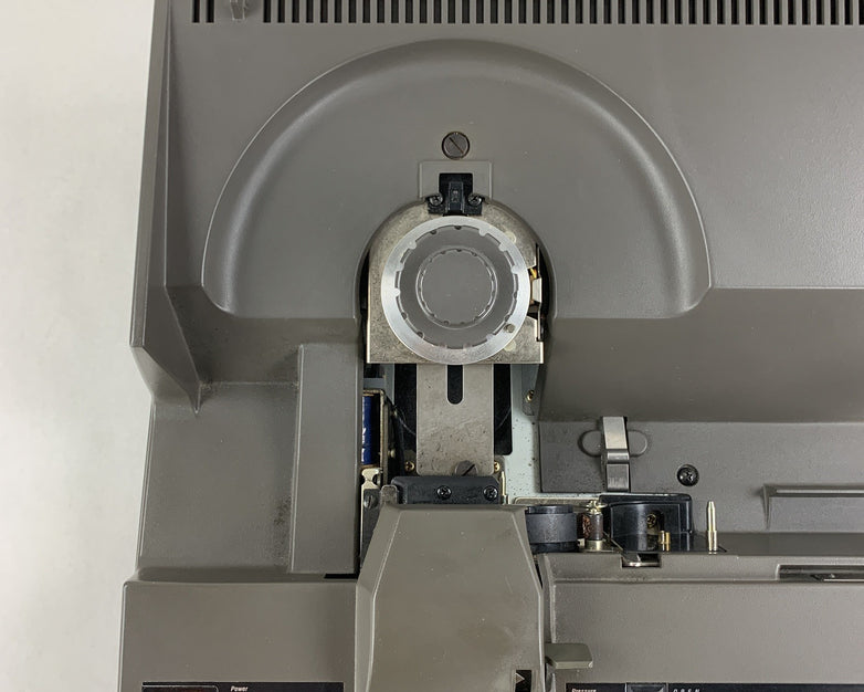 Merlin 100 by Varitronics Video Tape Equipment Bad Roller Powers On
