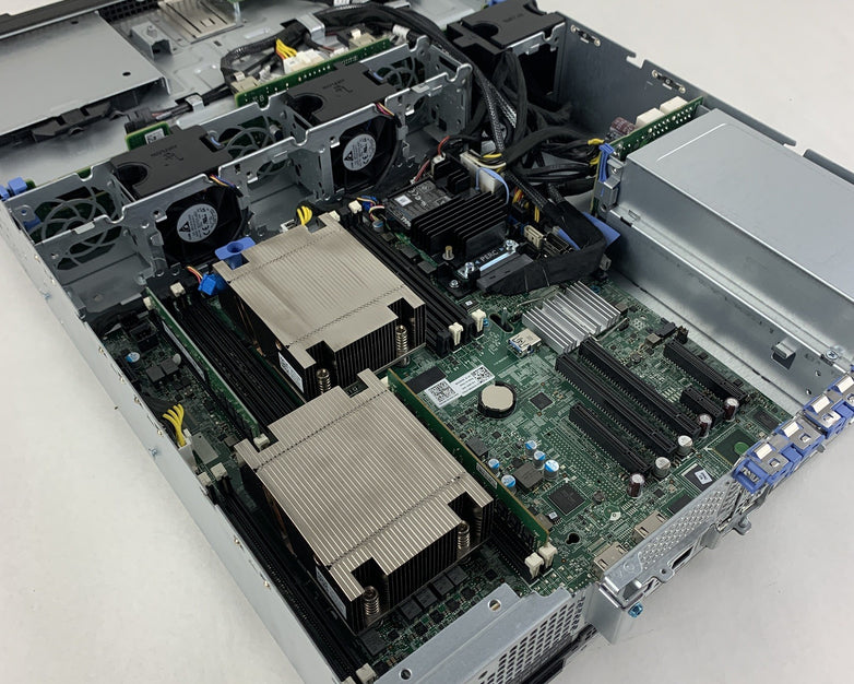Dell EMC Poweredge R530 2x Xeon E5-2620v3 2.4 GHz 32 GB Ram No OS No HDD No PSUs