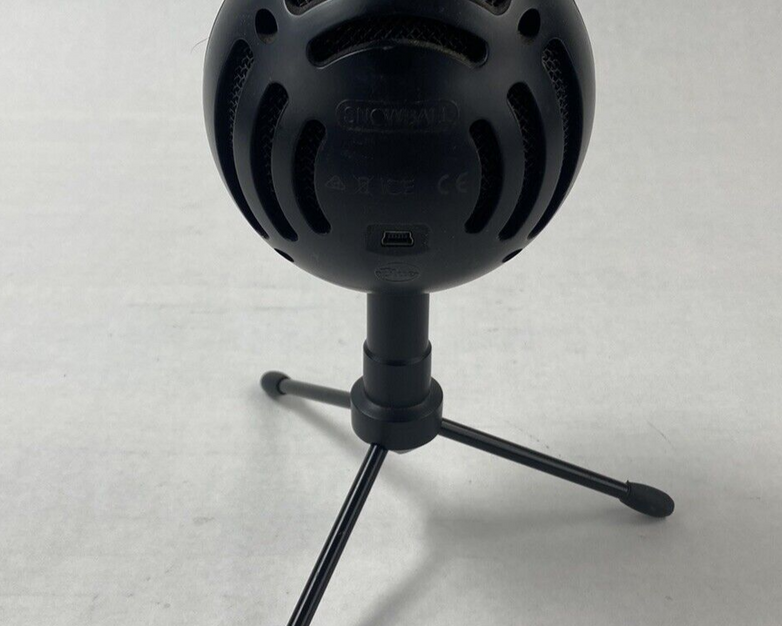 Logitech Blue iCE Snowball 2821S85043 USB Microphone with Stand No USB Cable