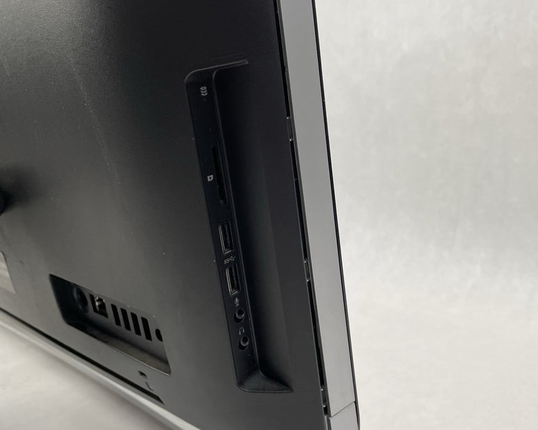 HP Pavilion 23-9010 AMD E2-3800 1.3 GHz 4 GB Ram No HDD No OS