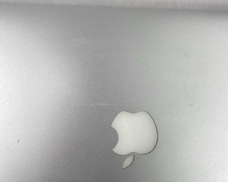 Apple MacBook Air A1370 2011 11" 1.6GHz Core i5 4GB RAM 120GB SSD os10.7.5