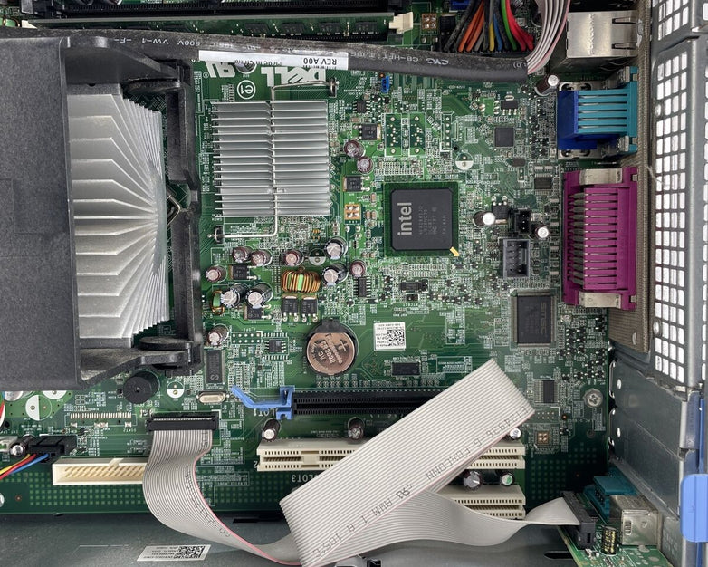 Dell Optiplex 760 DT Intel Pentium Dual-Core E5200 2.5GHz 2GB RAM No HDD No OS