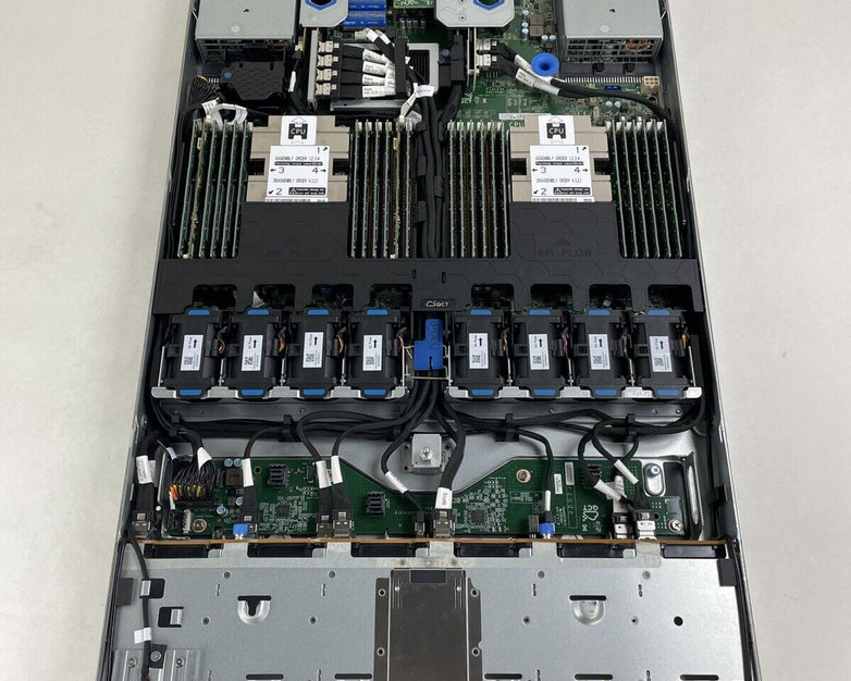 Netapp NAF-1703 Server 2x Intel Xeon Gold 5120 2.2GHz 738GB RAM No HDD No OS