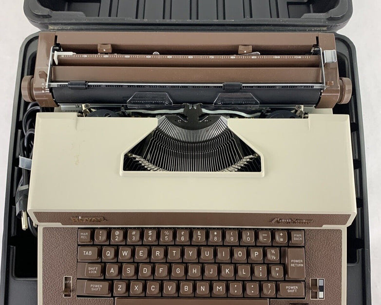 Vintage Royal Business Machines Academy Typewriter in Case Tested
