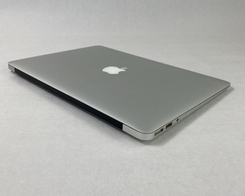 Apple MacBook Air A1466 2015 13" 1.6GHz i5 4GB RAM 256GB SSD os11.7.1 723 Cycles