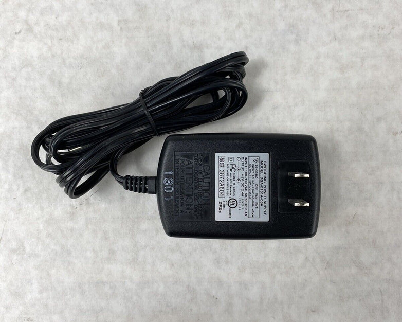 DVE Switching Power Supply DSA-0151A-05A