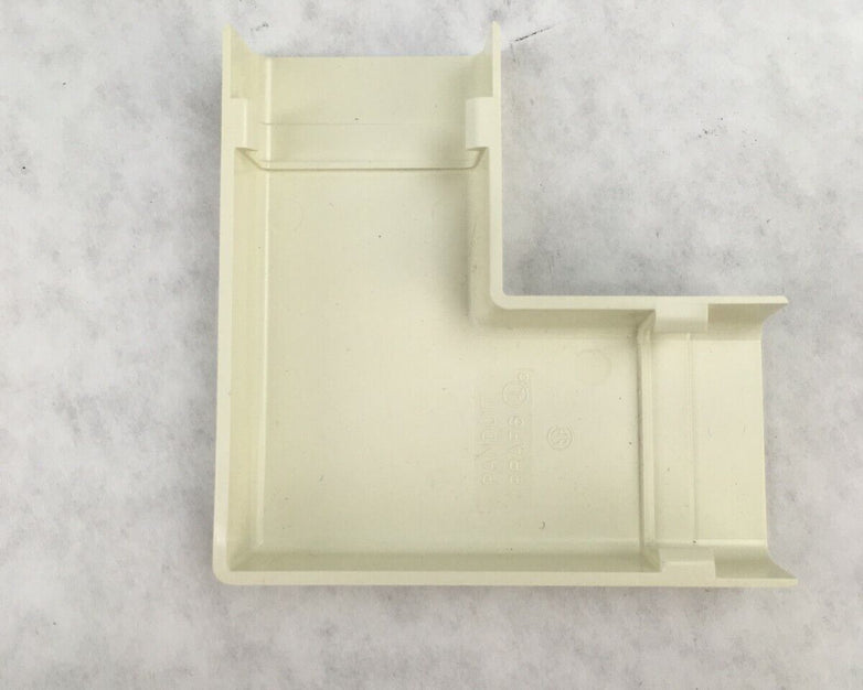 Panduit Pan-Way PRAF6WH-X Right Angle FIT PD6 (Lot of 18)