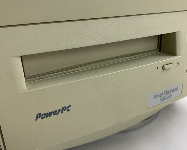 Apple Power Macintosh 5260/100 M3457 Boots Vintage No Hard Drive or OS