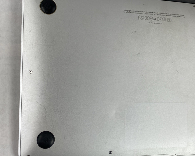 Apple MacBook Air A1370 2011 11" 1.6GHz Core i5 4GB RAM 120GB SSD os10.7.5