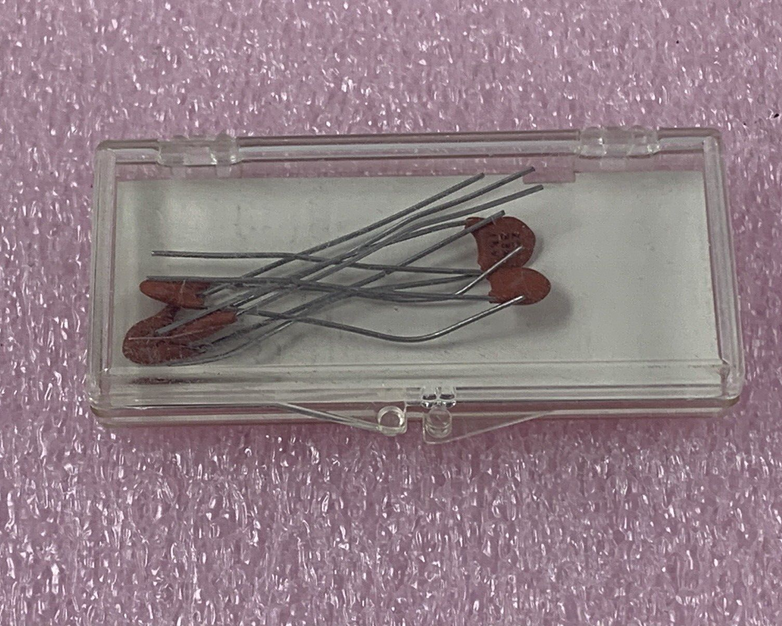 Sprague 5GAQ33 1000V 33pF Ceramic Disc Capacitor - Lot of (5)