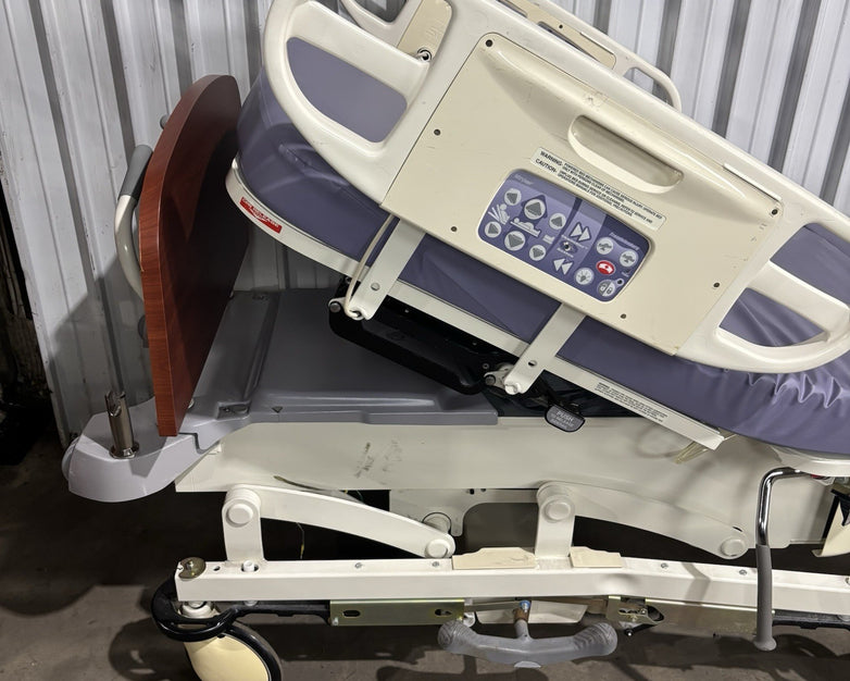 Stryker LD304 Birthing Bed Powers and Lifts Torso Hydraulic Stuck