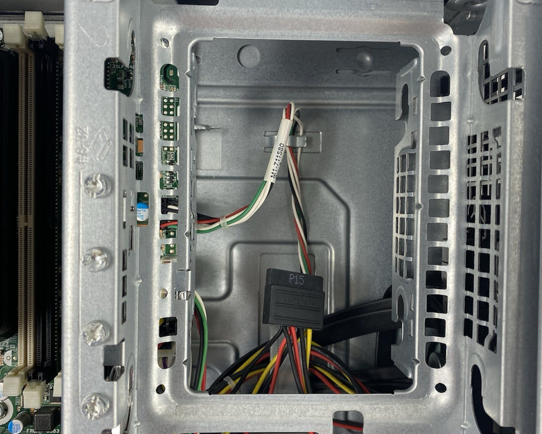 HP ProDesk 600 G2 SFF Intel Core i5-6500 3.2GHz 8GB RAM No HDD No OS