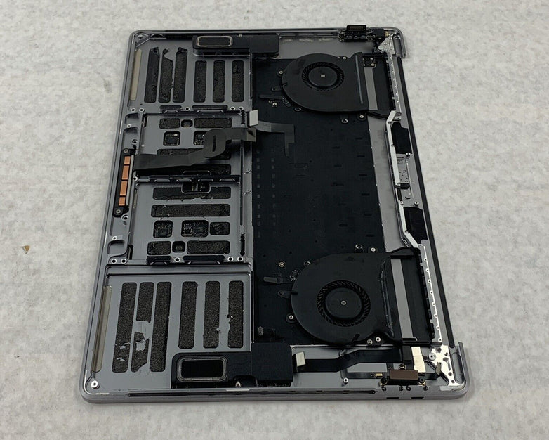 Apple Macbook Pro 15" A1990 Silver Top Palm Rest Trackpad Assembly