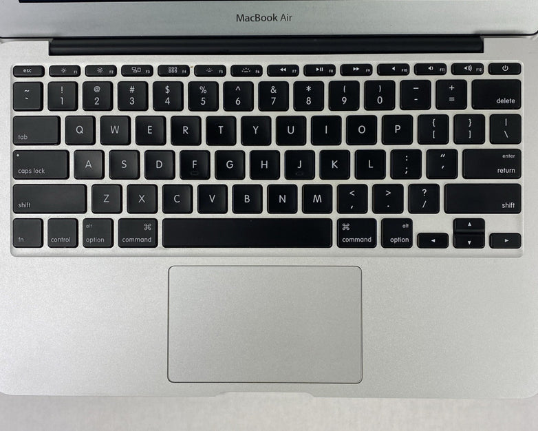 Apple A1465 MacBook Air 2013 11" 1.3Ghz i5 4GB RAM 120GB SSD os11.7.1 321 Cycles