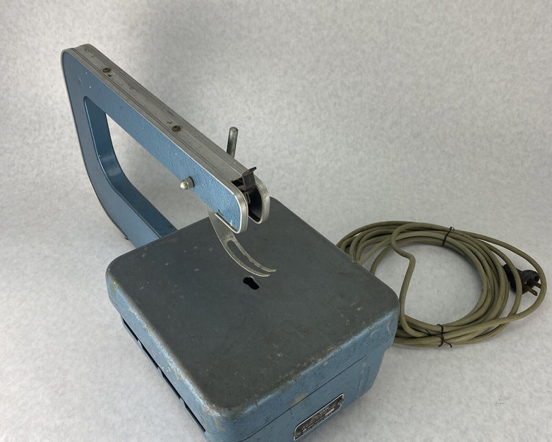 Vintage Sears Roebuck & Co. Self-powered Jig Saw Model 110.27081