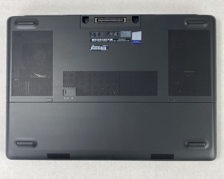 Dell Precision 7520 Intel Xeon E3-1505M v6 3.00 GHz 8 GB RAM 15.6" No HDD No OS