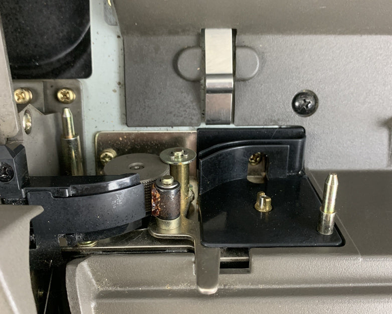 Merlin 100 by Varitronics Video Tape Equipment Bad Roller Powers On