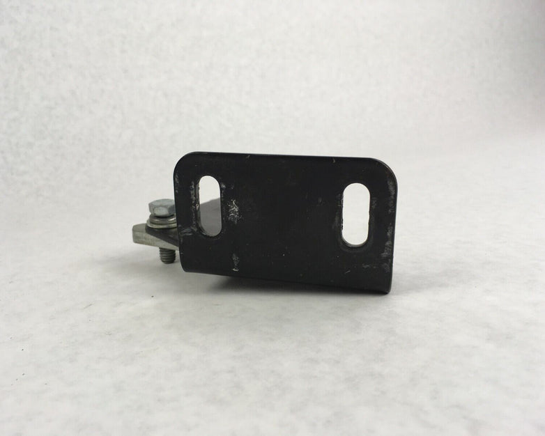 Hubbell Workplace Solutions Track Component Bracket 625119