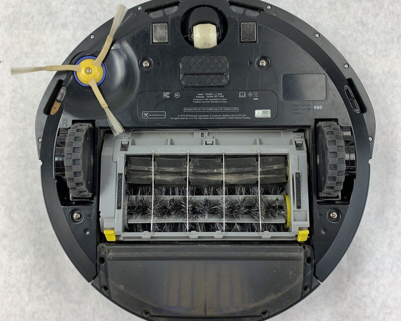 iRobot Roomba 690 Self-Charging Wi-Fi Smart Robot Vacuum Error 6 For Parts