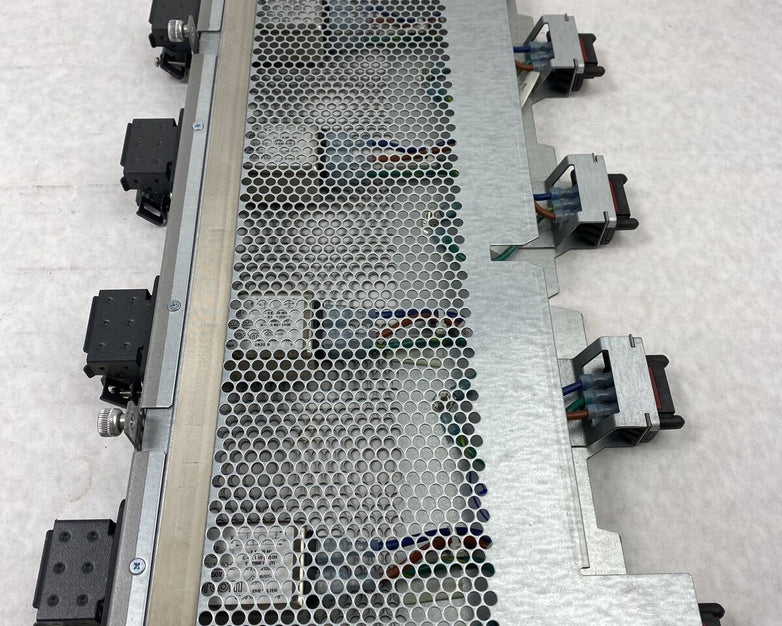 Cisco 800-30322-01 Blade Server Backplane N20-PAC5-2500W for UCS 5108