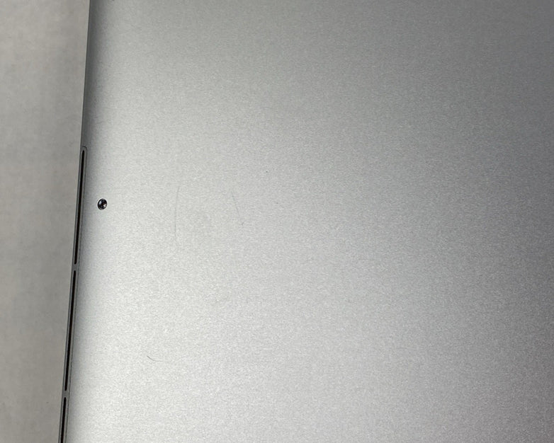 Apple MacBook Pro A1398 2015 15" 2.2GHz i7 16GB RAM 256GB SSD os11.7 -Bad Screen