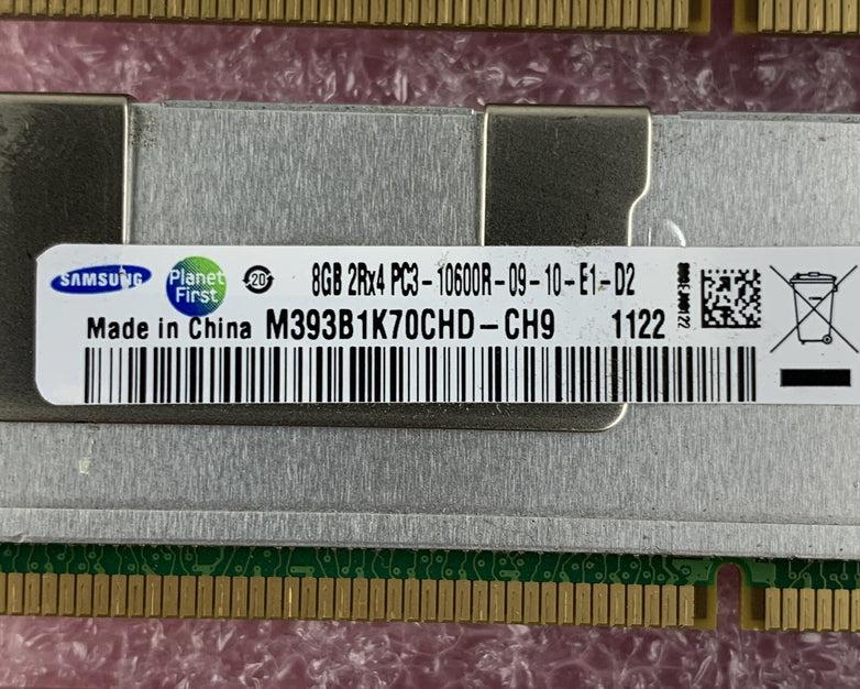 Samsung M393B1K70CHD-CH9 Shielded Server Memory 8 GB DDR3 SDRAM Lot of 16