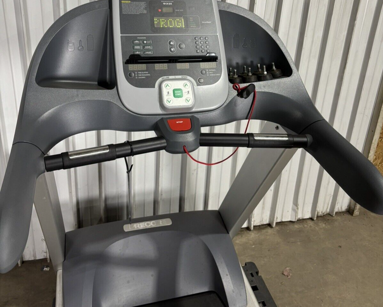 Precor 932i Precision Low Impact Treadmill
