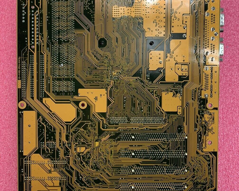 DFI NB72-SC Motherboard Intel Pentium 4 1.6GHz 384MB RAM w/Shield