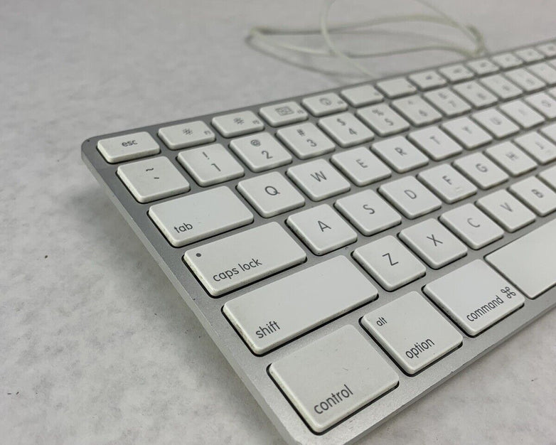 Apple Mac Keyboard Genuine A1243 USB Ultra Thin Aluminum Keypad Used
