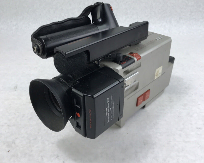 AKAI Color Video Camera VC-X1U W/ Condenser Boom Microphone and Power Cord