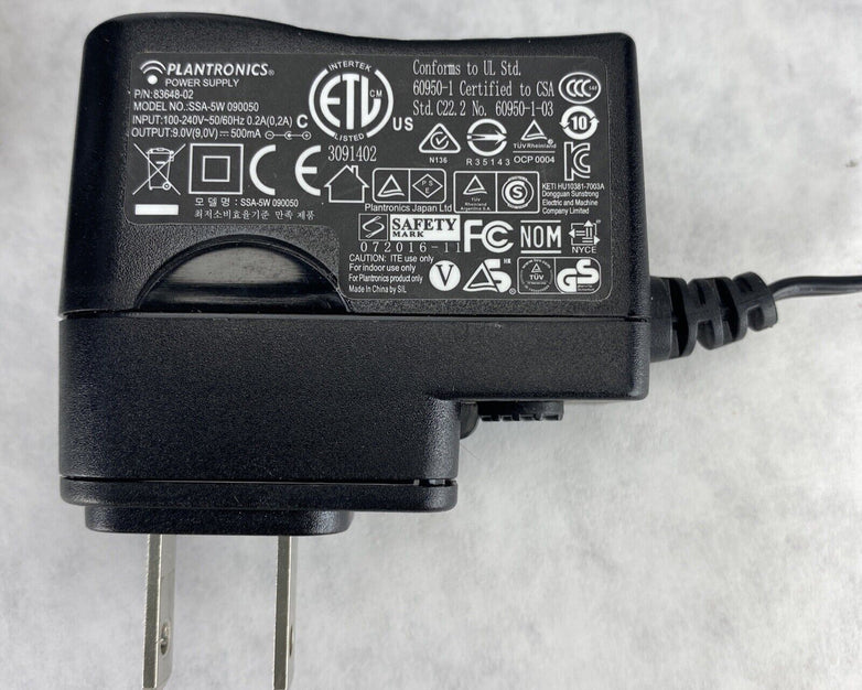 Plantronics CS70 NC Wireless Headset System Base, Earpiece, AC Power Adapter