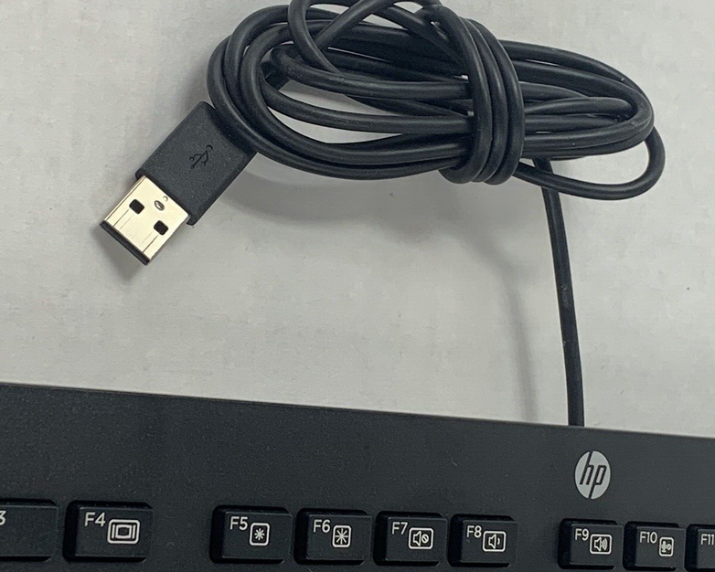 HP PH0U Slim USB Wired US Black Desktop Keyboard with Numpad