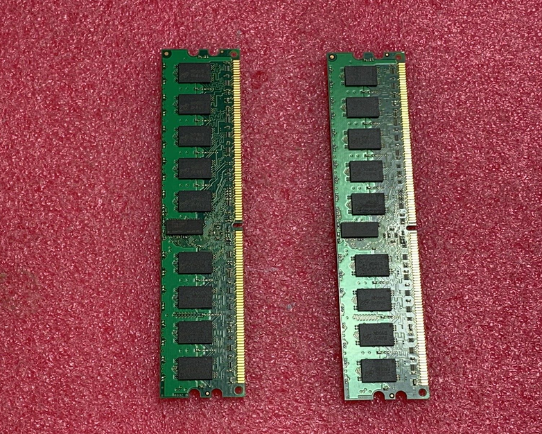 Micron (Lot of 2) 512 1Rx4 PC2-4200R-444-12-C0 Server Ram MT18HTF6472Y-53EB2