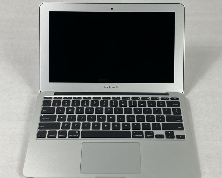 Apple MacBook Air A1465 2015 11" 1.6Ghz i5 4GB RAM 120GB SSD os12.7.6 304 Cycles