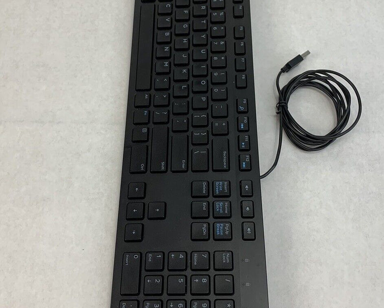 Dell KB216t Wired USB Keyboard (Lot of 4)