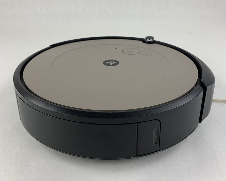 iRobot Roomba i1 Robot Vacuum Powers on For Parts and Repair