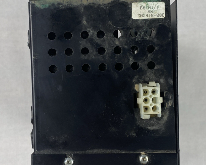 Onan OT Battery Charger Model 5-00300-315202 2 Amp 12/24 Volt - Parts or Repair