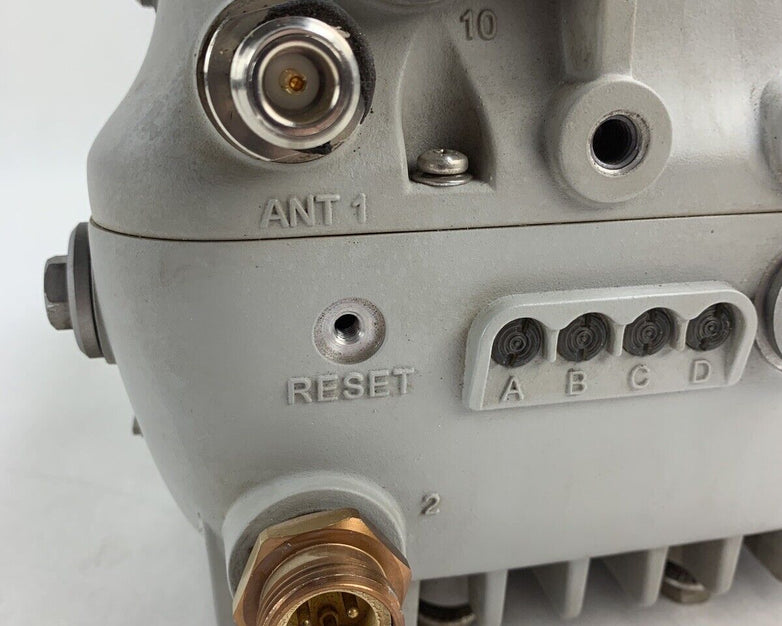 Cisco AIR-AP1572EAC-B-K9 Aironet Outdoor Access Point Missing Screws and Covers