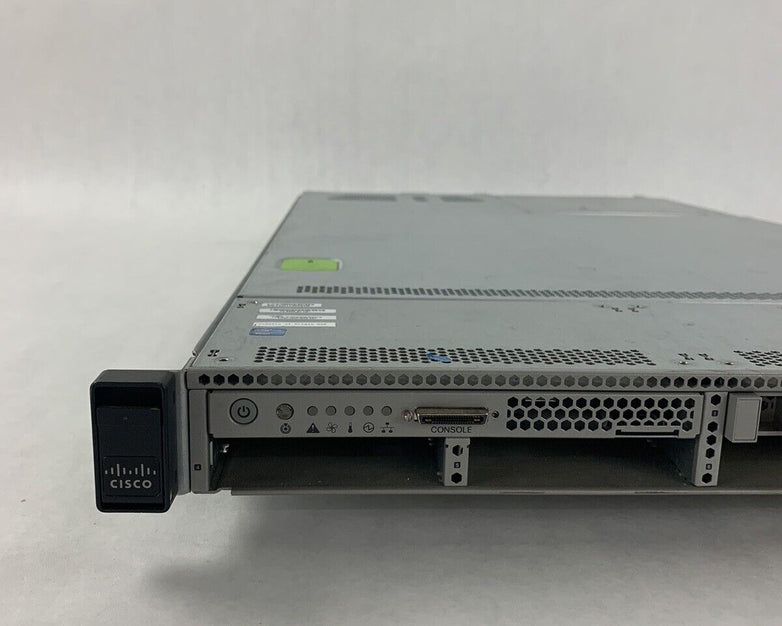 Cisco-UCS UCSC-C220-M3S Server Xeon E5-2609 2.4 GHz 16 GB RAM No HDD No OS
