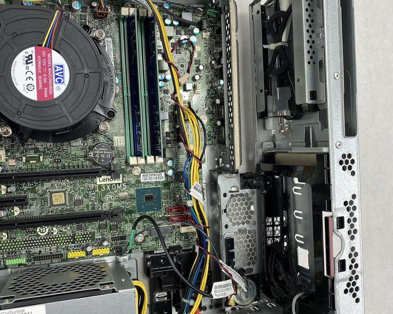 Lenovo ThinkCentre M920s SFF Intel Core i5-8500 3GHz 8GB RAM No HDD No OS