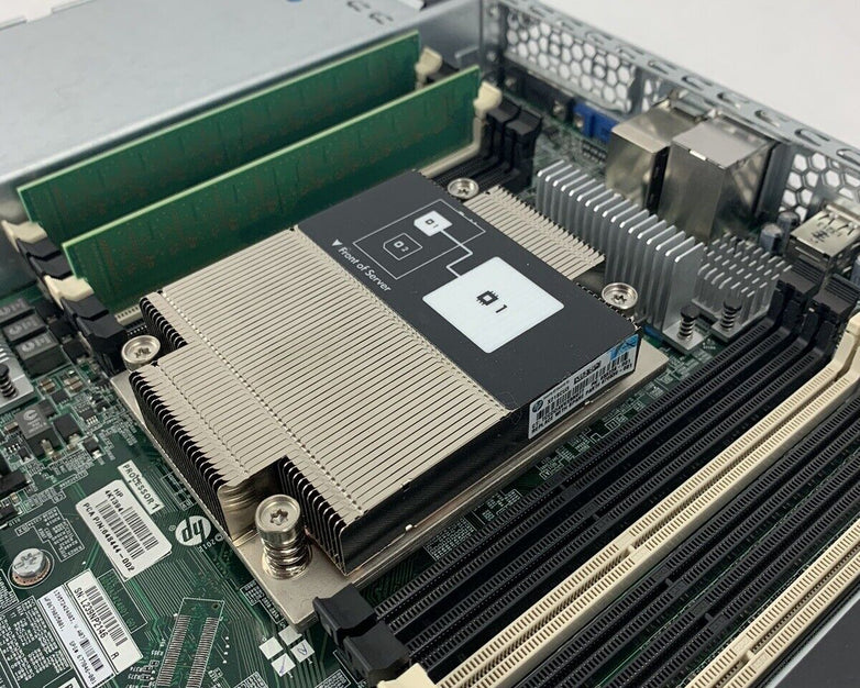 HP ProLiant DL160 Gen 8 Server Intel Xeon E5-2609 2.4 GHz 4 GB RAM No HDD No OS