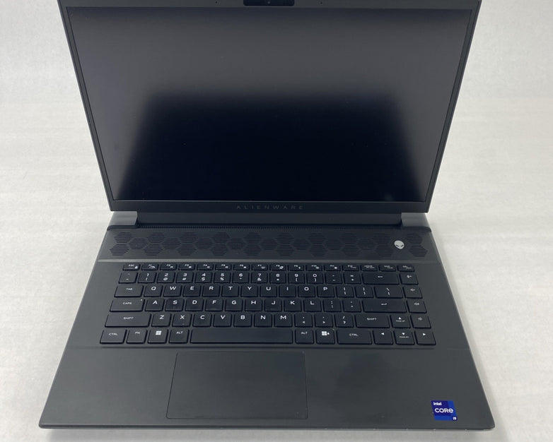 Alienware M16 R1 Core i9-13900HX 1.48 GHz 16 GB RAM RTX 4070 16" No HDD No OS